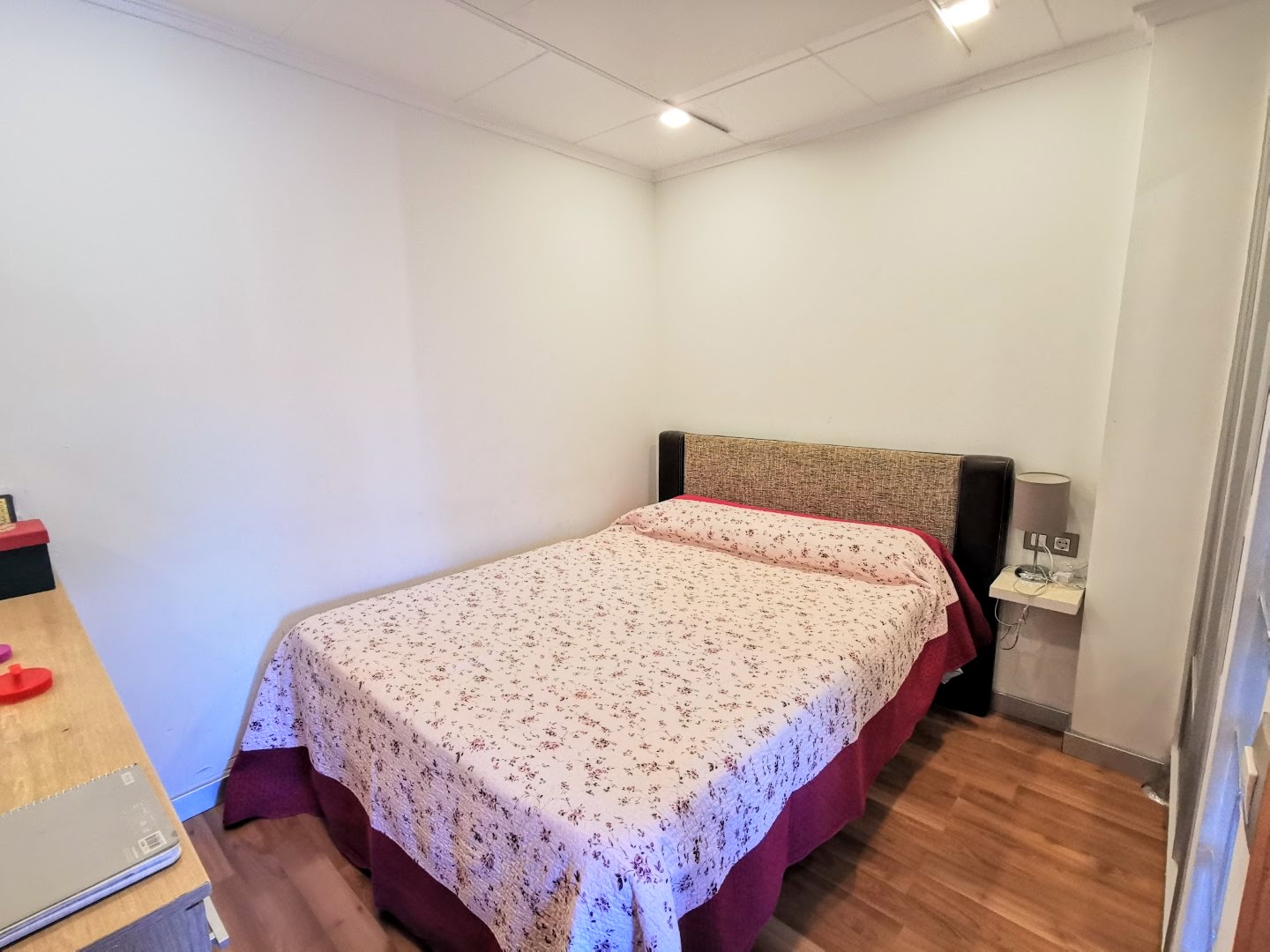 Apartamento único de 10 dormitorios en venta a poca distancia de la playa