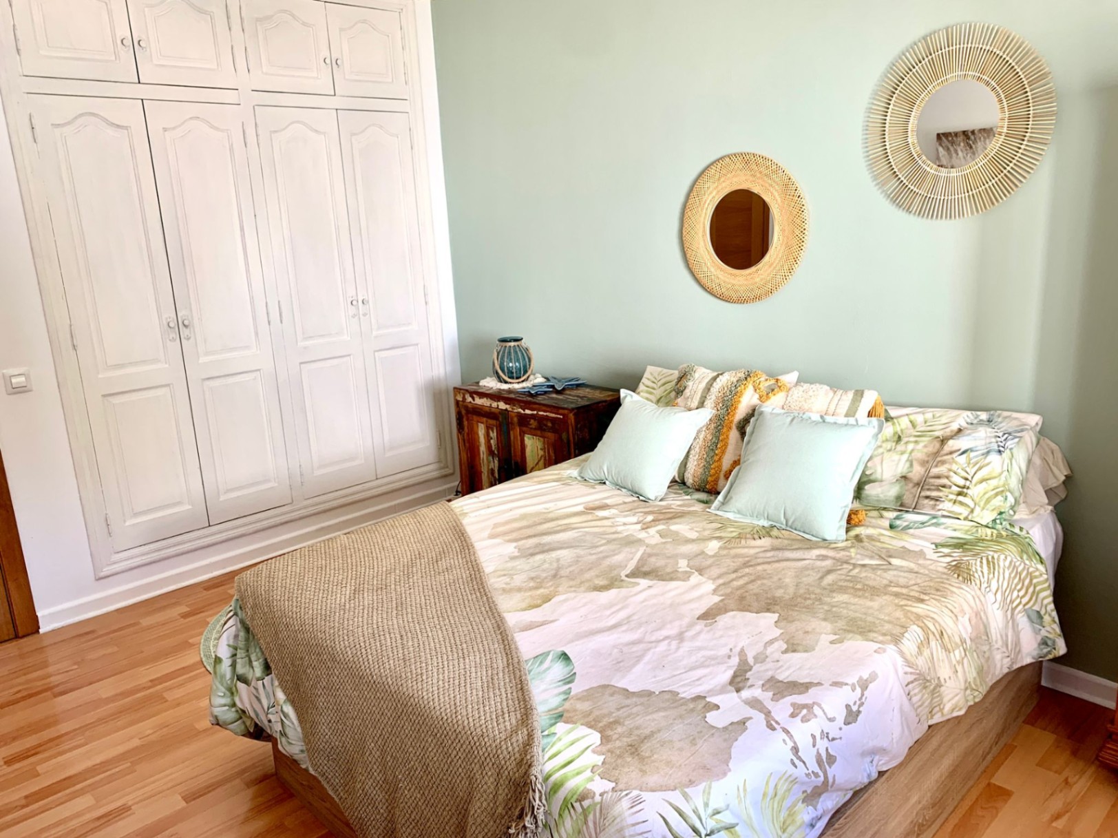 Exquisita villa de 5 dormitorios con impresionantes vistas en venta en Jávea cerca de la playa.