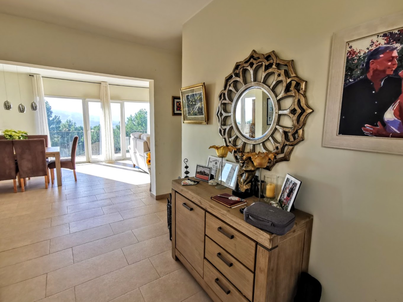 Moderne Villa zum Verkauf in Javea mit spektakulärem freiem Blick am Montgo